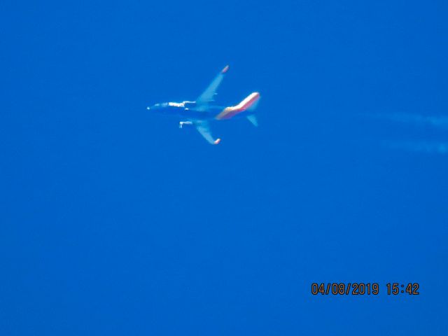 Boeing 737-700 (N403WN)