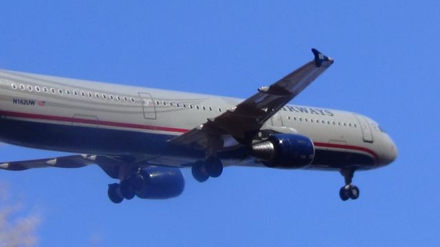 N162UW — - Landing runway 13L at my model airport.
