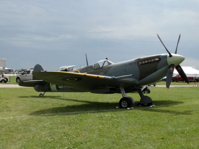 SUPERMARINE Spitfire (N601FF)