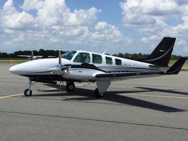 Beechcraft Baron (58) (N3804A)