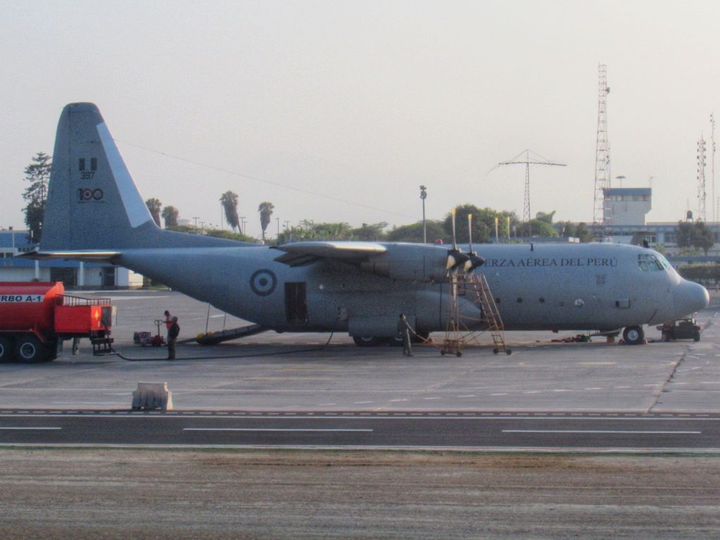 Lockheed C-130 Hercules (FAP397)