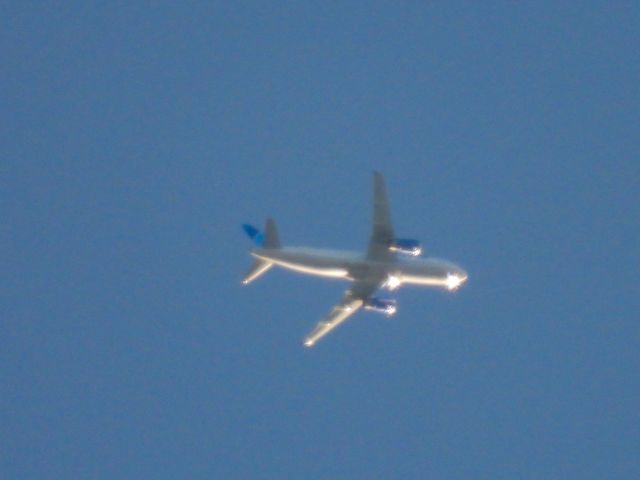 Airbus A320 (N489UA) - UAL2333br /MEM-DENbr /01/07/2025