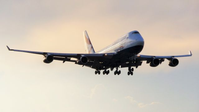 Boeing 747-400 (G-CIVD)