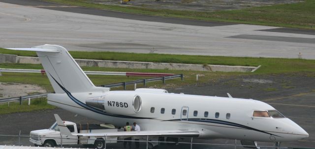 Canadair Challenger (N787SD)