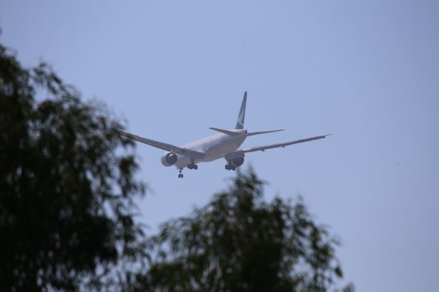 BOEING 777-300ER (B-KPX)