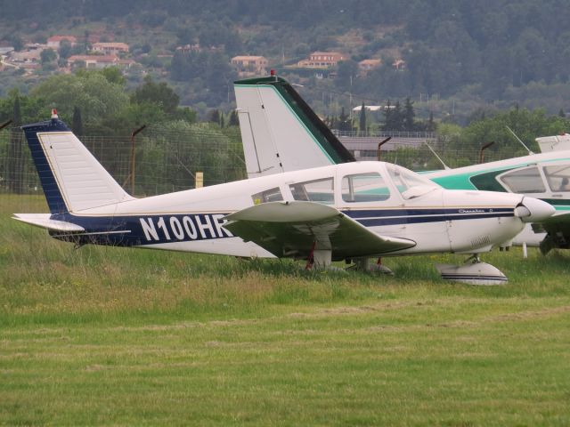 Cessna Skylane (N100HR)