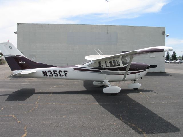 Cessna Skylane (N35CF)