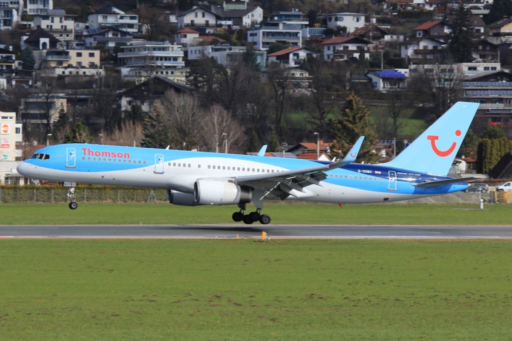 Boeing 757-200 (G-OOBC)