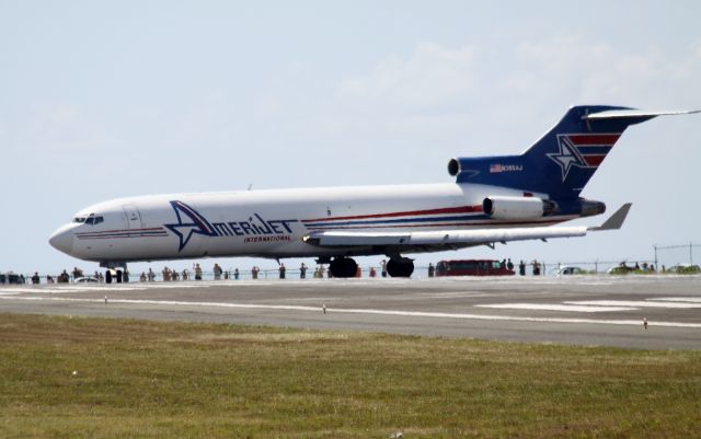 BOEING 727-200 (N395AJ)