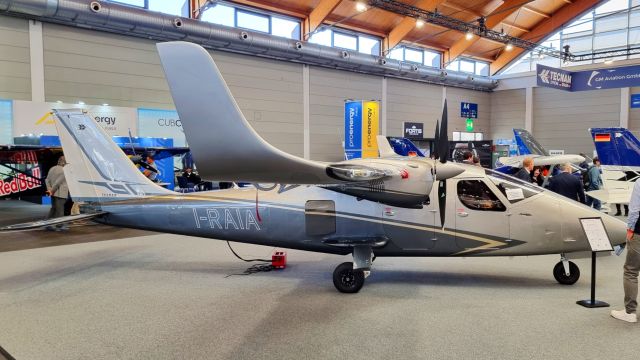 TECNAM P-2006T (I-RAIA) - Tecnam P2006T NG 