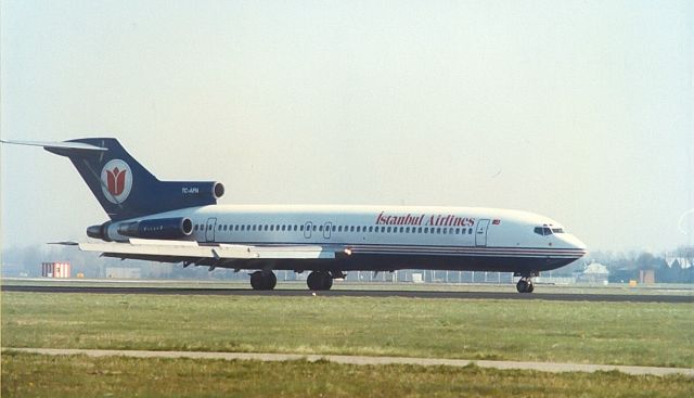 Boeing 727-100 (TC-AFN) - Istanbul Airlines B727-230 cn21619; Archief 92-95