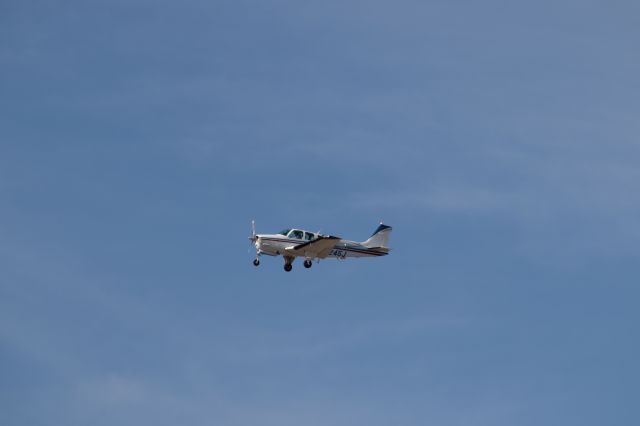 Beechcraft Bonanza (36) (N8245J)