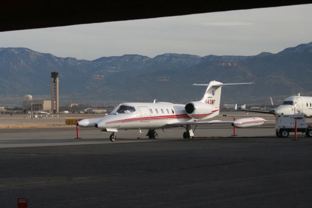 Learjet 35 (N43MF)