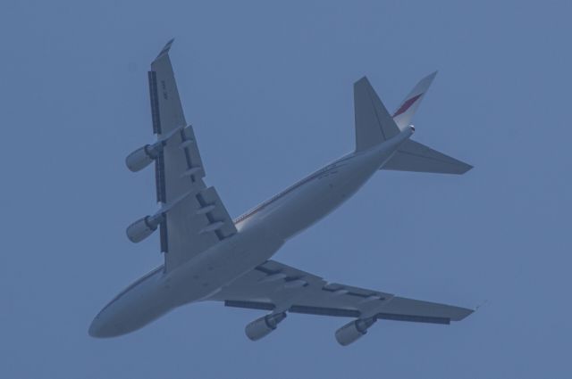 Boeing 747-400 (A9C-HAK)