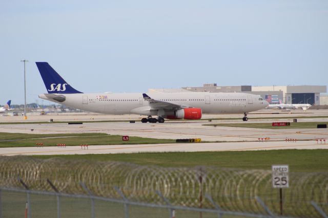 Airbus A330-300 (LN-RKU) - SAS944 on it's return leg to Copenhagen on 7/31/20. Departing on runway 10L.