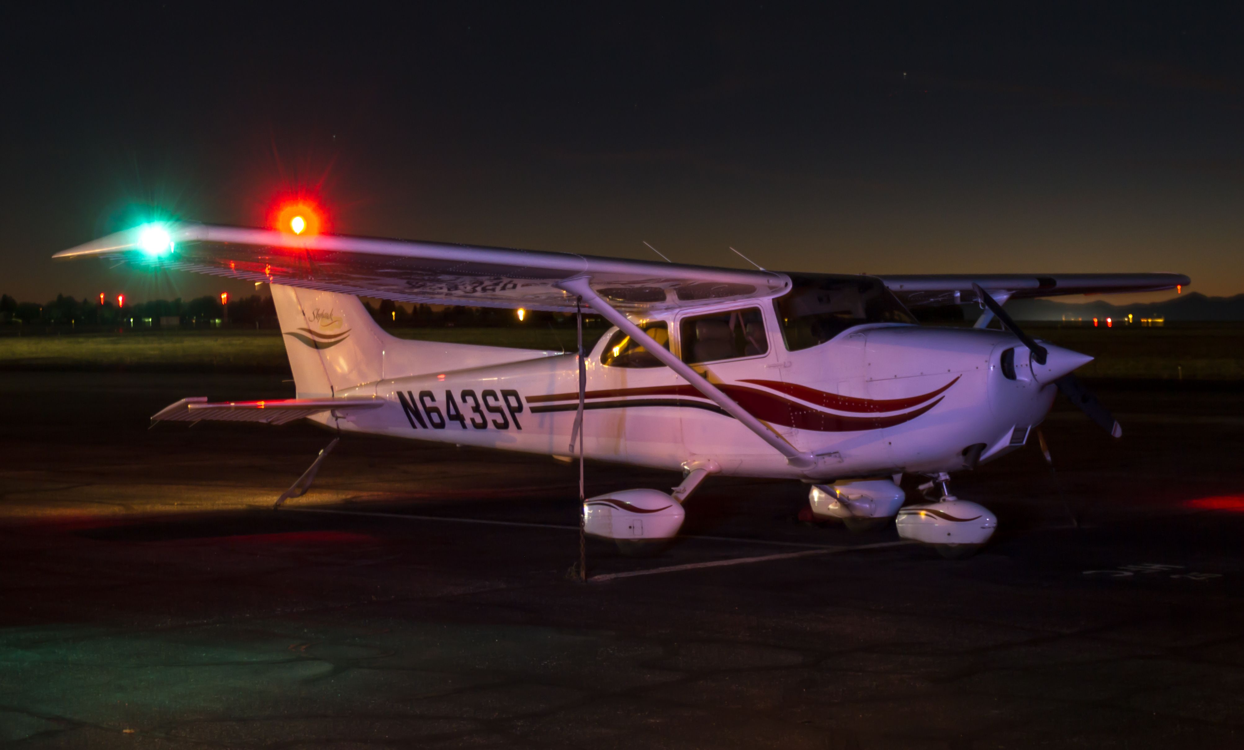 Cessna Skyhawk (N643SP)