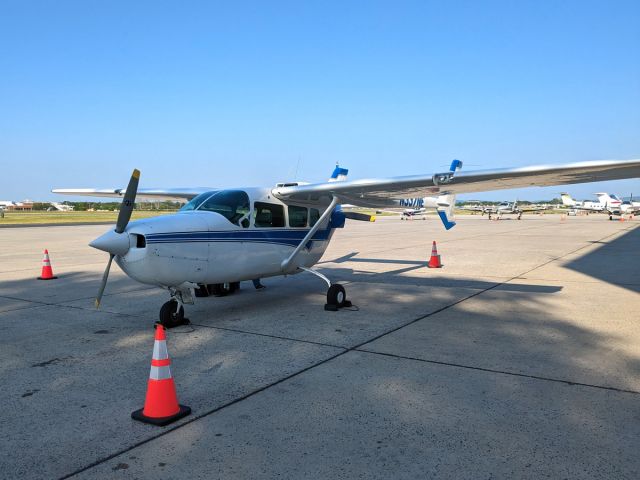 Cessna Super Skymaster (N337NE)