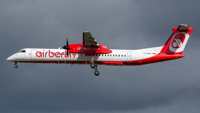 de Havilland Dash 8-400 (D-ABQI)