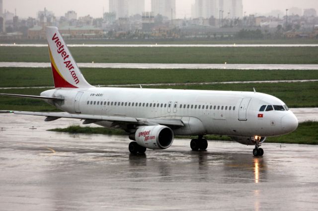 Airbus A320 (VNA-691)