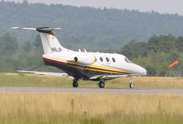 Beechcraft Premier 1 (N6JR) - N6JR on taxi for takeoff, July 15, 2012 at KCON.