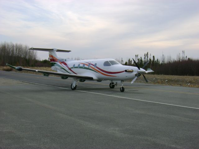 Pilatus PC-12 (C-GFLN)
