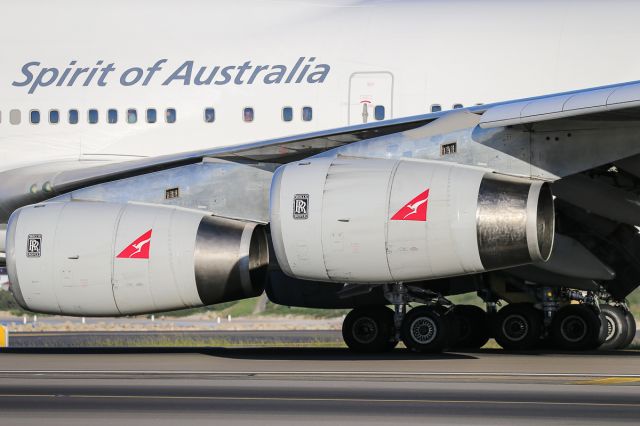 Boeing 747-400 (VH-OJT)