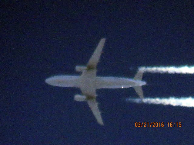 Airbus A320 (N430UA)