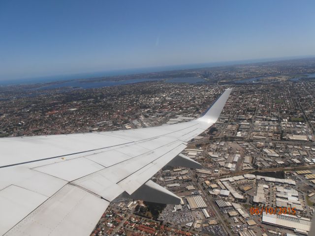 Boeing 737-800 (VH-YOP) - Virgin Australia Boeing 737-800 taking off from Perth Airport to Denpasar. Banking west.