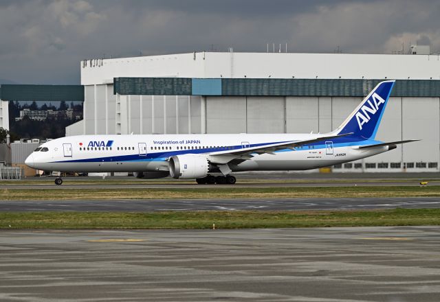 Boeing 787-9 Dreamliner (JA893A)