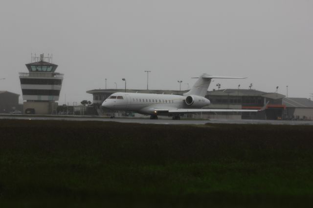 Bombardier Global Express (9H-FED) - Invercargill Airport New Zealand, Hyperion Aviation Ltd 9H-FED Bombardier  BD-700-1A10 Global Express GLEX takes off for Auckland after having arrived from Brisbane/Melbourne/Rotorua Wednesday 6th Nov 2013. Originally filing flight plan  Quote my Flightaware tracking..HYP002 (GLEX) has just filed a flight plan. It is scheduled to depart from Invercargill (NZNV/IVC) at 13:01 NZDT Friday heading for Brunei Int (WBSB/BWN) for an estimated arrival at 23:16 NZDT. but can not leave Invercargill for International destinations so has to go instead to Auckland first.br /By the look of all pictures on here... is Invercargill the only place it rains????