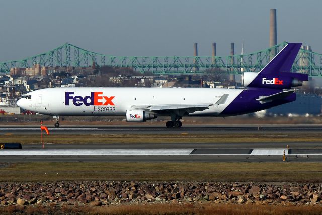 Boeing MD-11 (N620FE) - FDX 822 rumbling down 22R on departure roll to Memphis