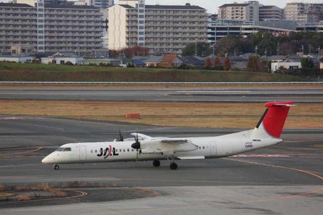 de Havilland Dash 8-400 (JA850C)