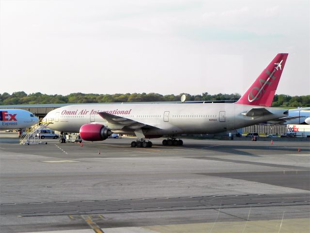 Boeing 777-200 (N819AX) - Charter action at BWI