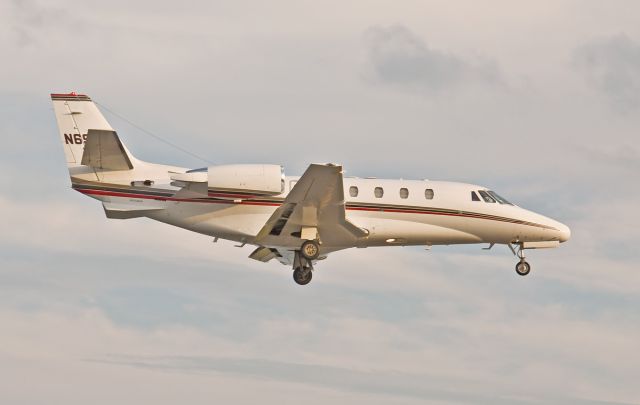 Cessna Citation Excel/XLS (N695QS)