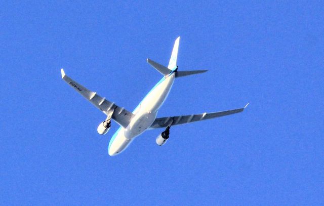 Airbus A330-200 (PH-AOD) - PH-AOD AIRBUS 330-203 KLM ROYAL DUTCH AIRLINES vol KLM672 survolant le fleuve St-Laurent à Lavaltrie QC. le 07-07-2022 à 19:45