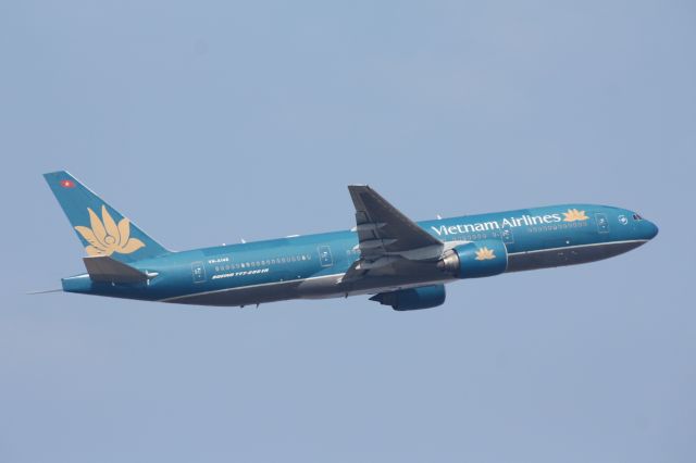 Boeing 777-200 (VN-A146)