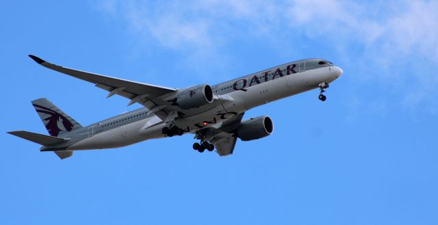 Airbus A350-900 (A7-ALY) - On short final is this 2017 Qatar Airways Airbus 350-941 in the Autumn of 2022.