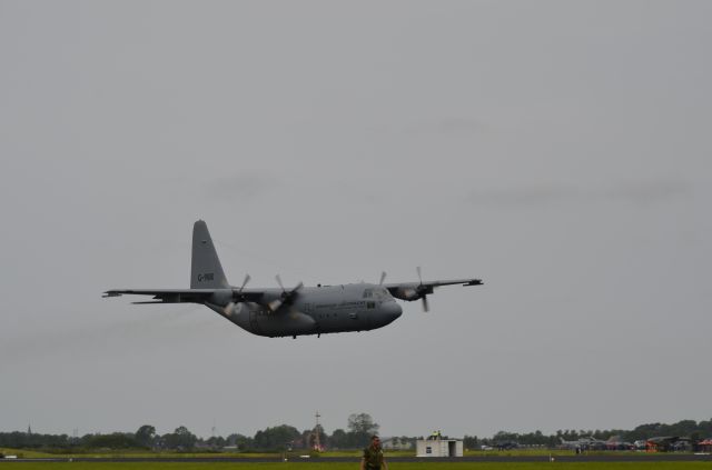 Lockheed C-130 Hercules (G988)