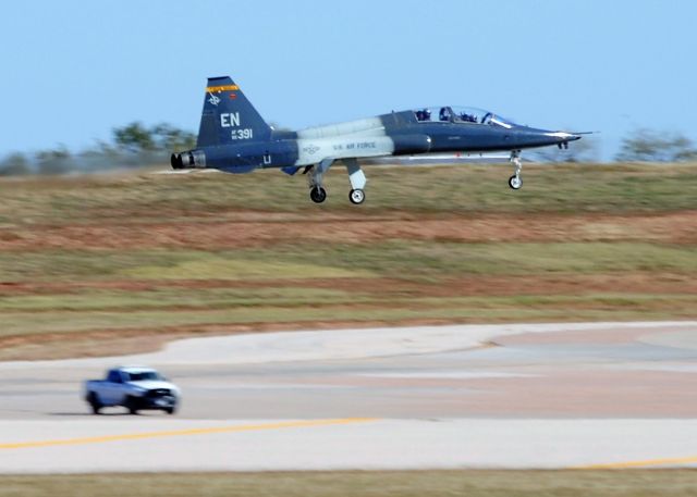 Northrop T-38 Talon (66-8391)