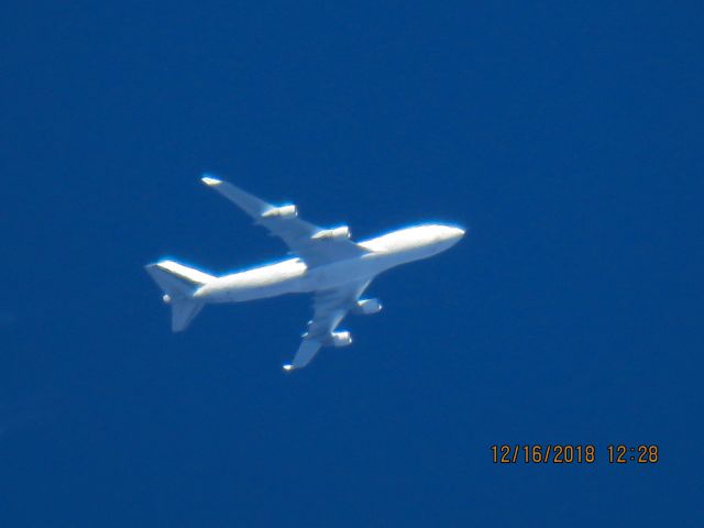 Boeing 747-400 (N712CK)