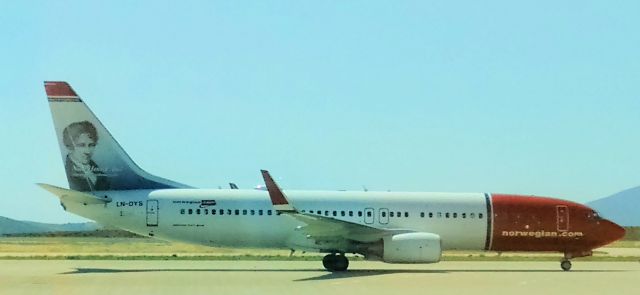 Boeing 737-800 (LN-DYS) - At Athens aiport