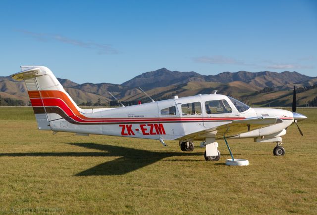 Piper Turbo Arrow 4 (ZK-EZM)