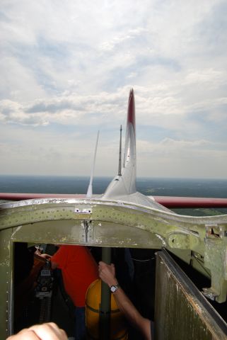 N5017N — - A spectacular view out of the open overhead hatch above the radio room.