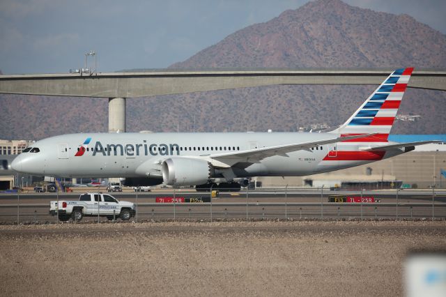 Boeing 787-8 (N806AA)