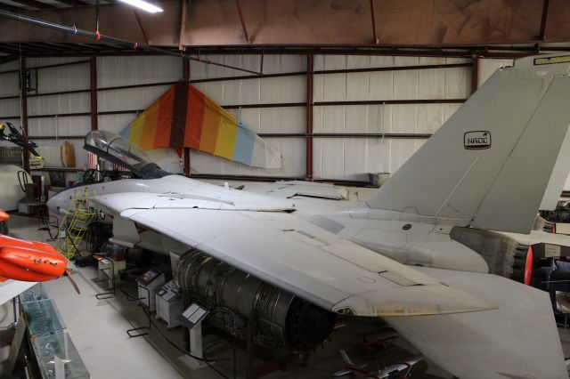 Grumman F-14 Tomcat (15-8998) - Piece of history here in South Jersey