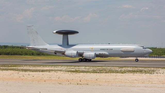 Boeing E-3F Sentry (N36CD)