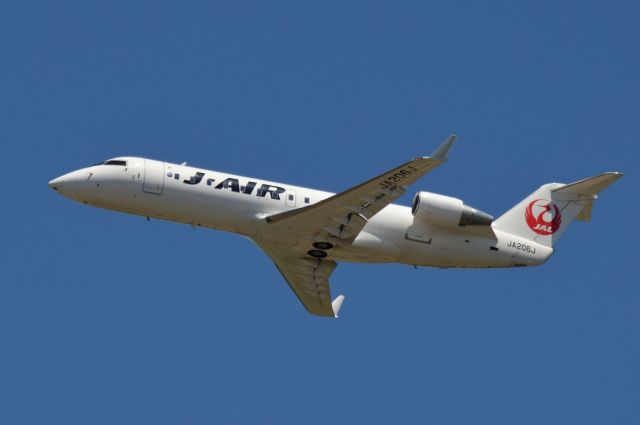 Canadair Regional Jet CRJ-200 (JA206J) - 2015-07-08