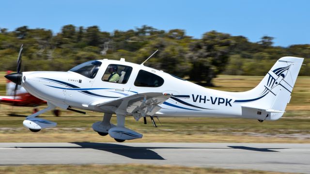 Cirrus SR-20 (VH-VPK)