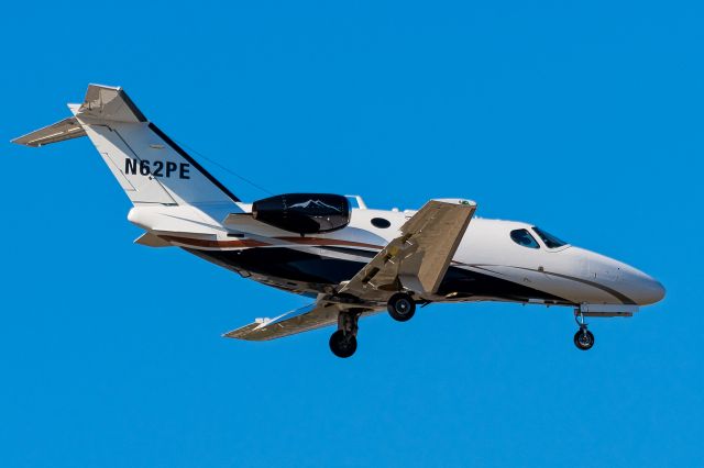 Cessna Citation Mustang (N62PE) - N62PE on Final San Bernardino 2/25/19