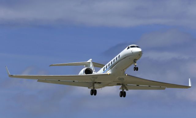 N559XJ —